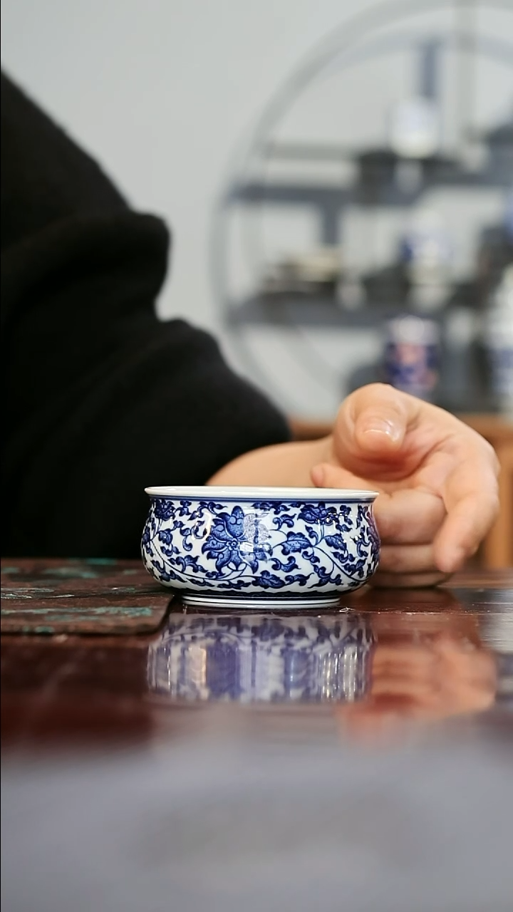 酒**气镹曰陶柴窑手工手绘青花