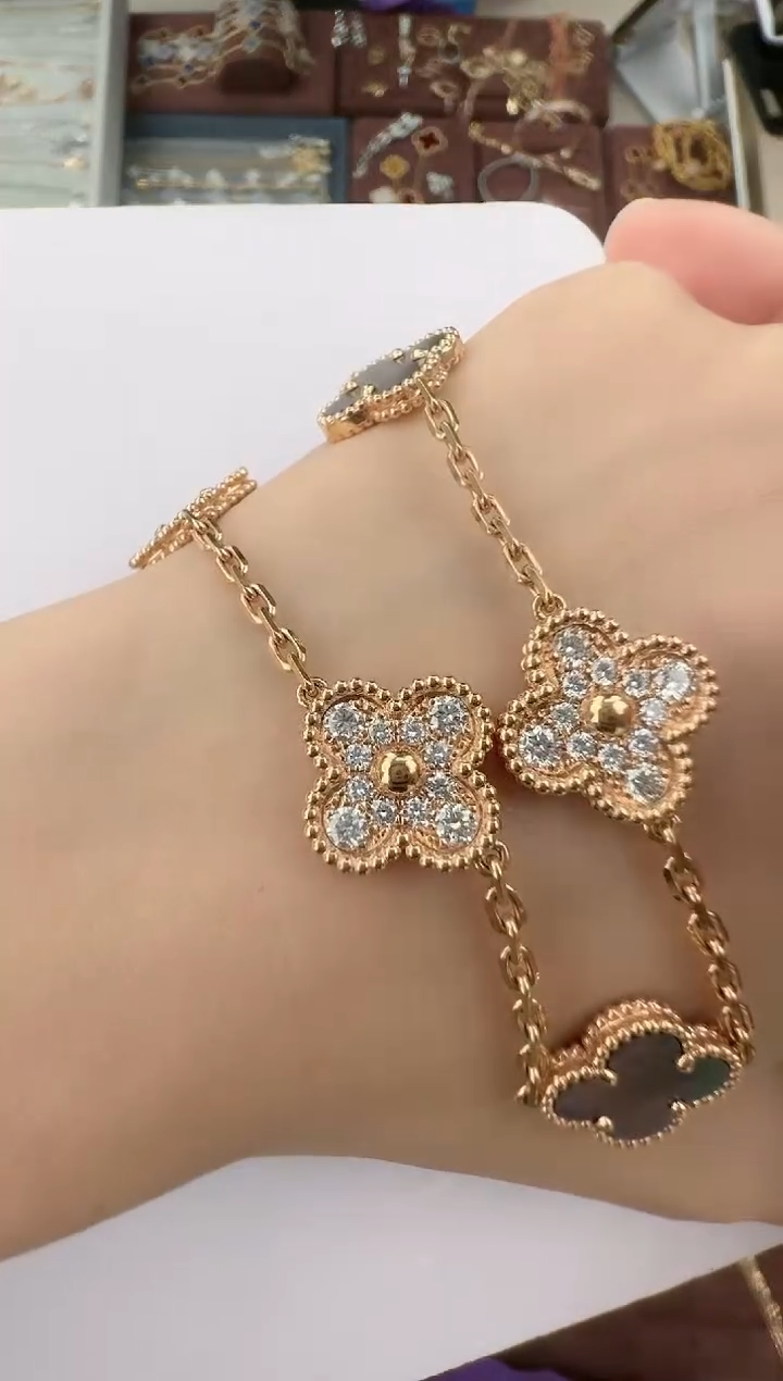 【闪购商品】钻石手链18K金镶嵌灰贝五花手链【高定版】