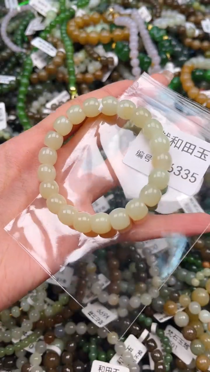 未镶嵌和田玉挂件1