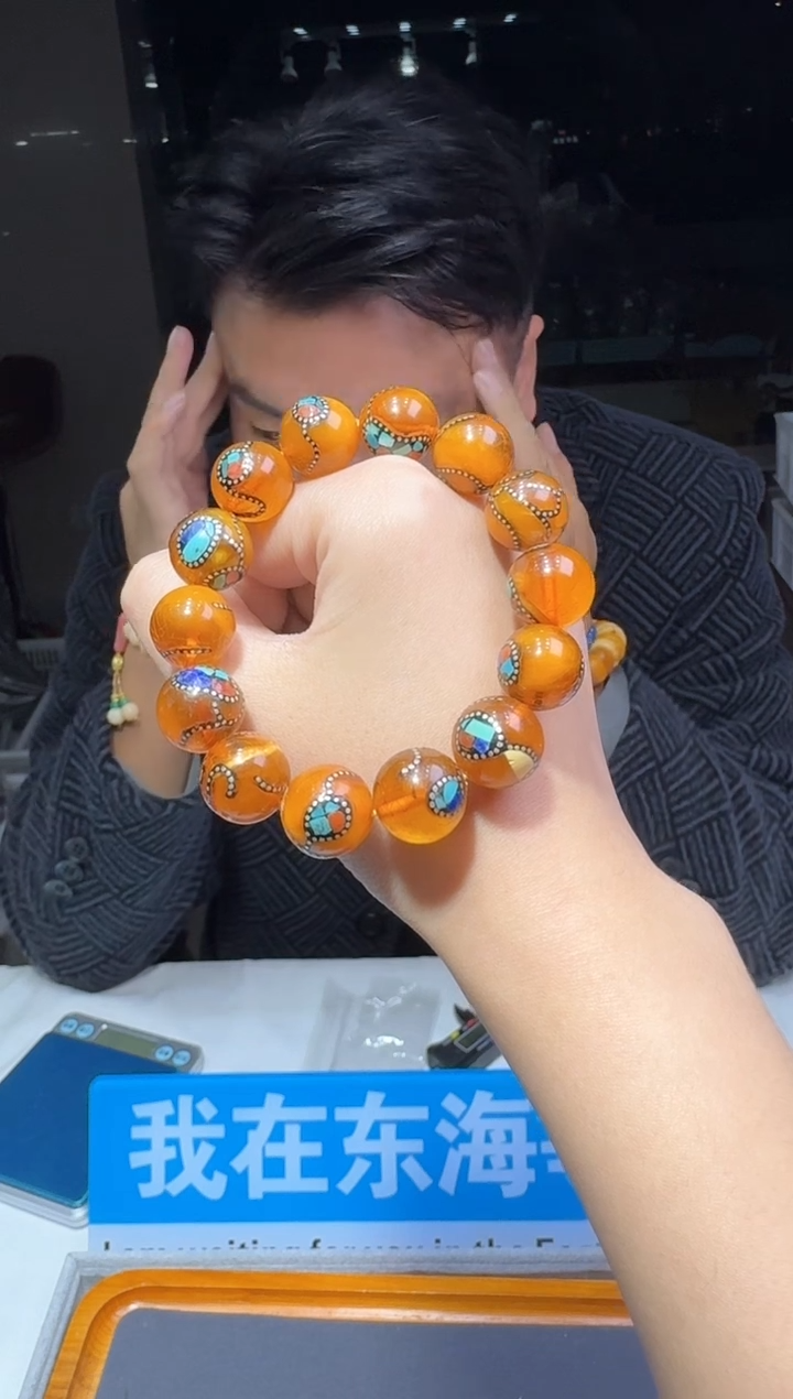 【闪购商品】蜜蜡手链未镶嵌多样性发一件 749