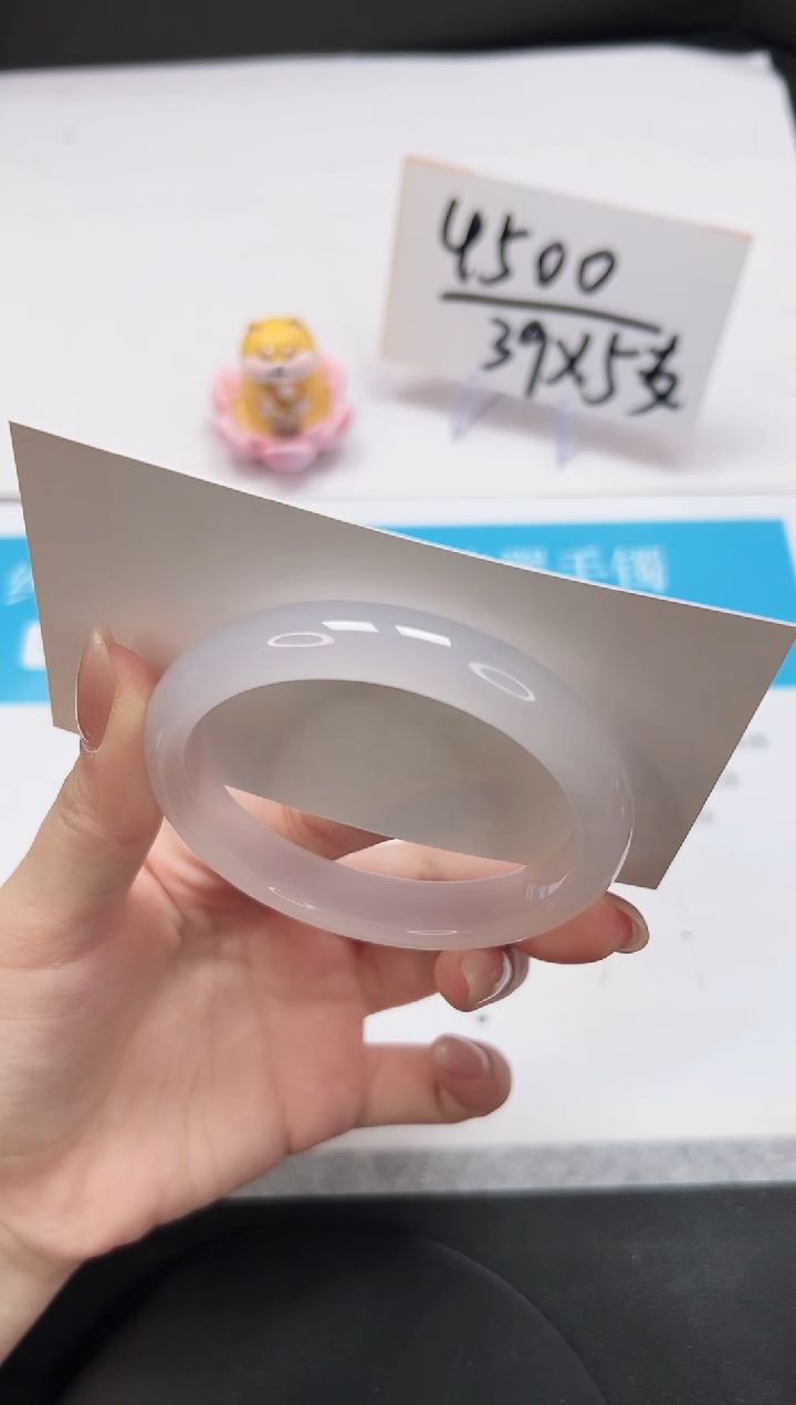 【闪购商品】石英质玉手镯未镶嵌A61-56.8