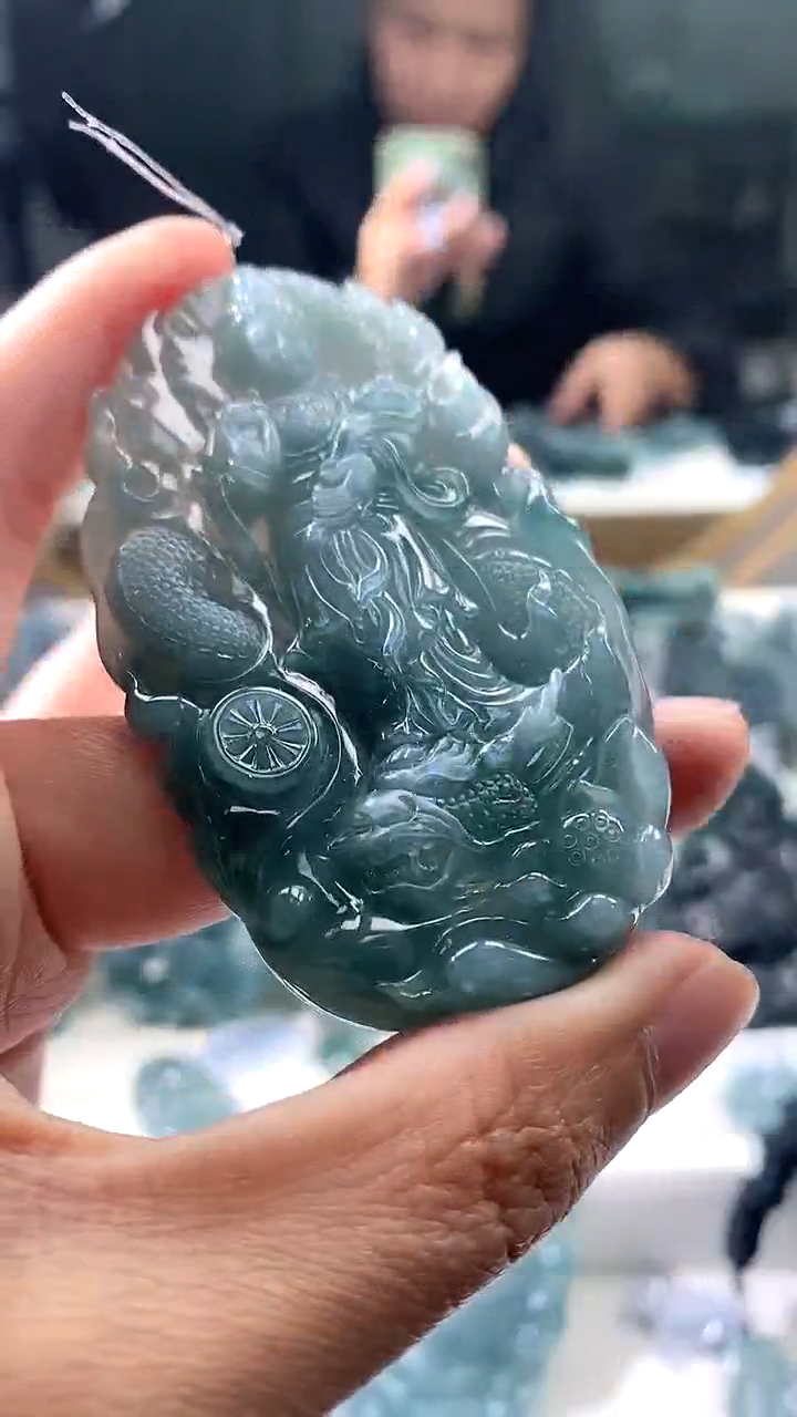 【闪购商品】翡翠颈饰未镶嵌翡翠