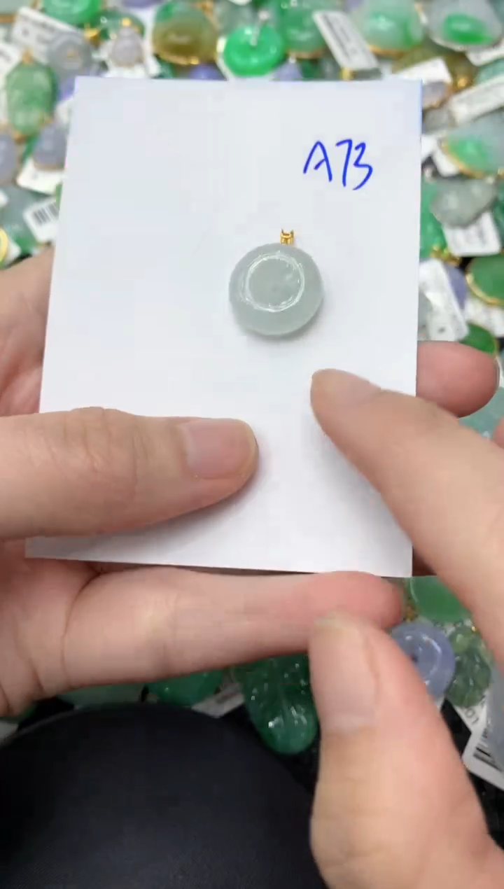 【闪购商品】翡翠颈饰18K金镶嵌1111111111