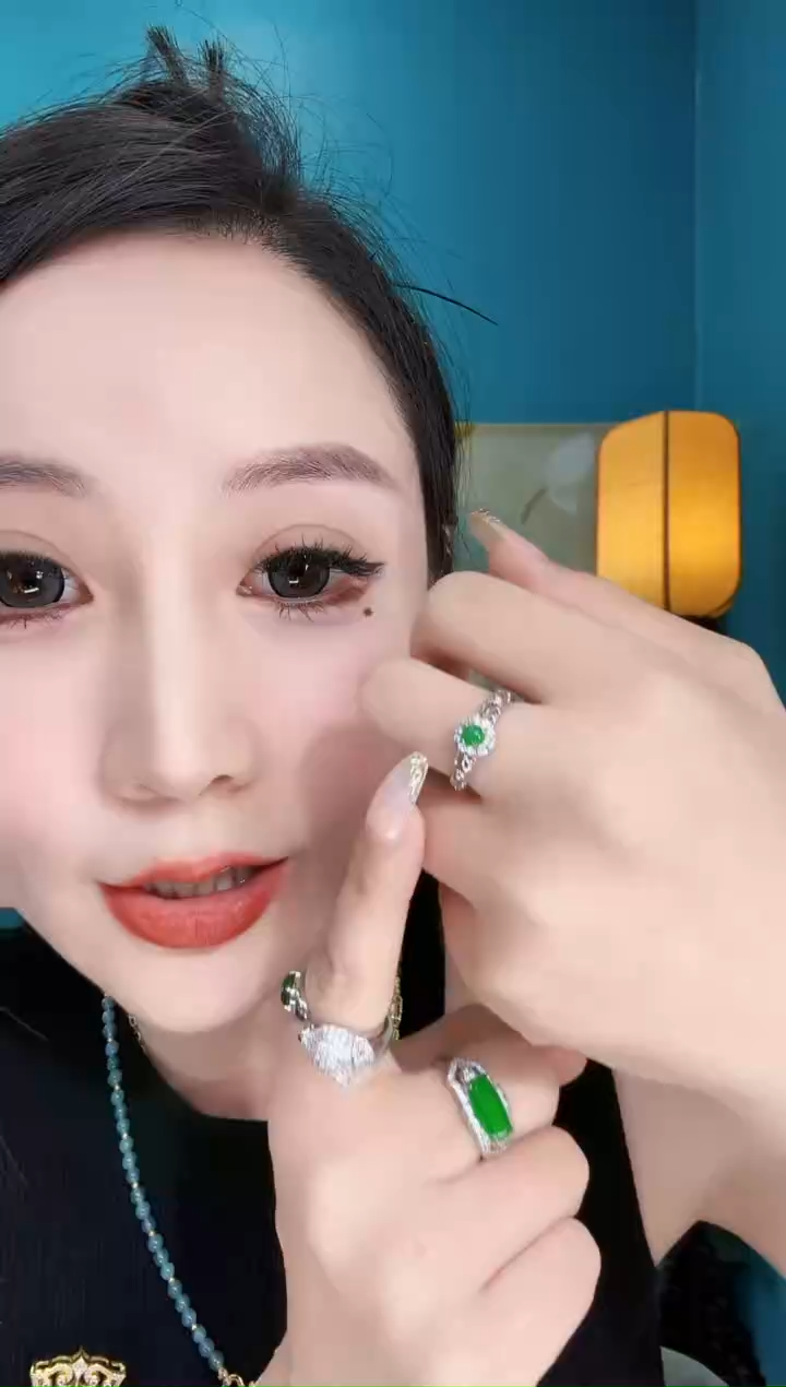 翡翠戒指未镶嵌戒指