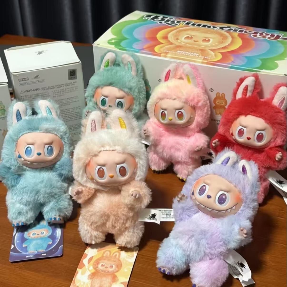 labubu玩偶颜色不指定其中一个  玩偶包包