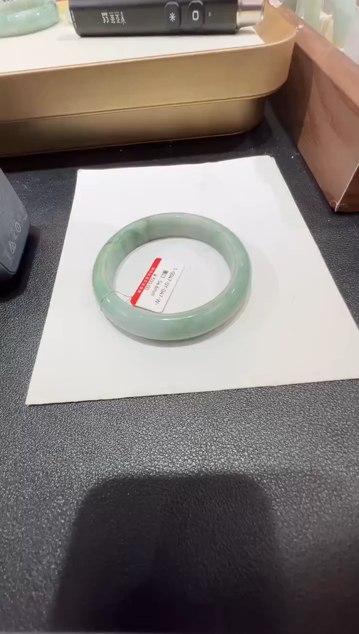 纯天然缅甸A货翡翠手镯54-55mm-纹裂-47号