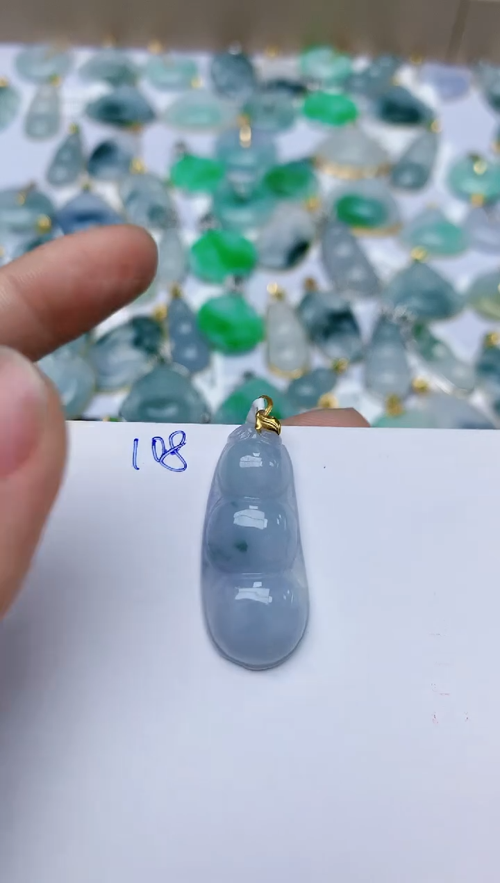 【闪购商品】翡翠颈饰18K金镶嵌天然翡翠A货    108