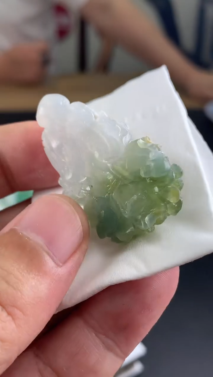 【闪购商品】定制翡翠未镶嵌翡翠