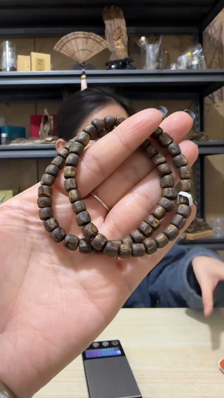 【闪购商品】沉香手串5号紫棋沉水树心油手串多样性发一条