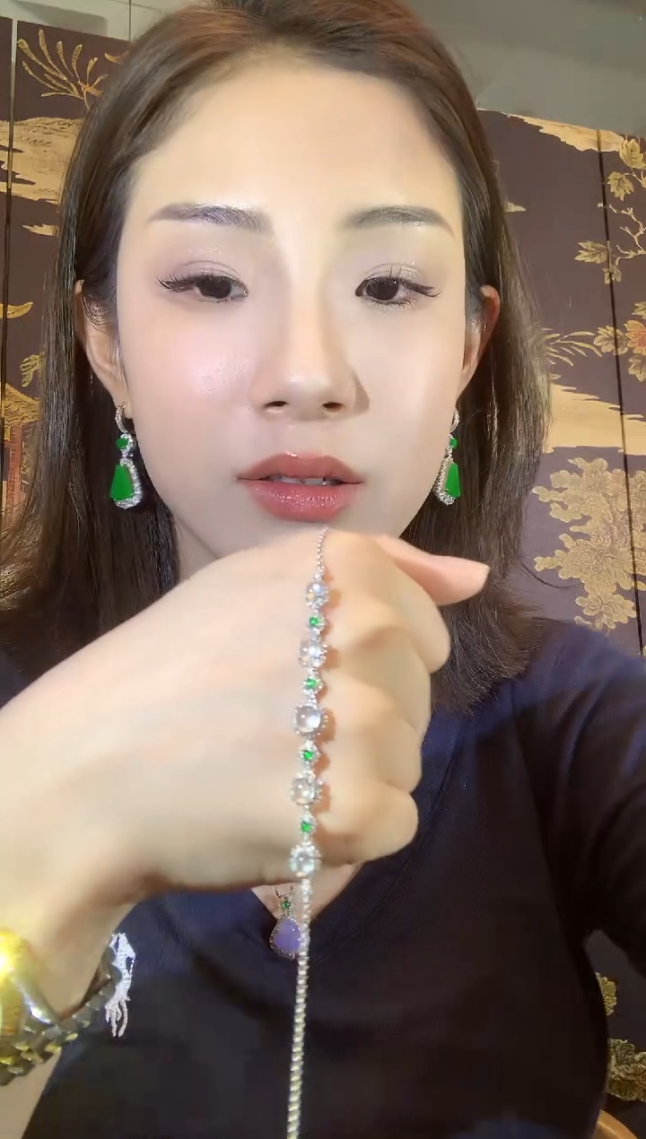 18K金镶嵌手链翡翠A15 多样性发货一件