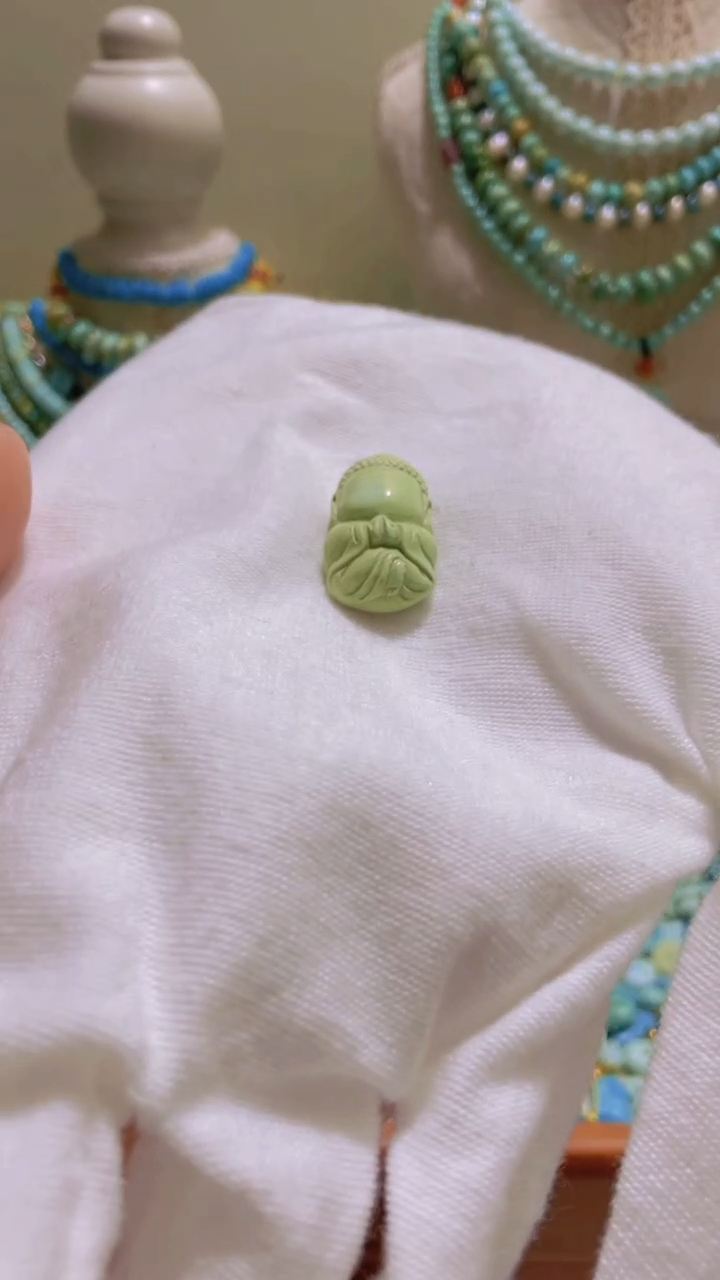 未镶嵌绿松石珠宝奇石20.5*11.5mm无相佛