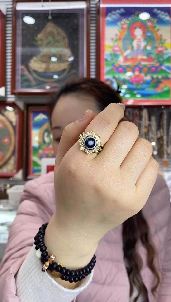 吊坠戒指    纯手工编织手绳（非质量问题 不退不换）