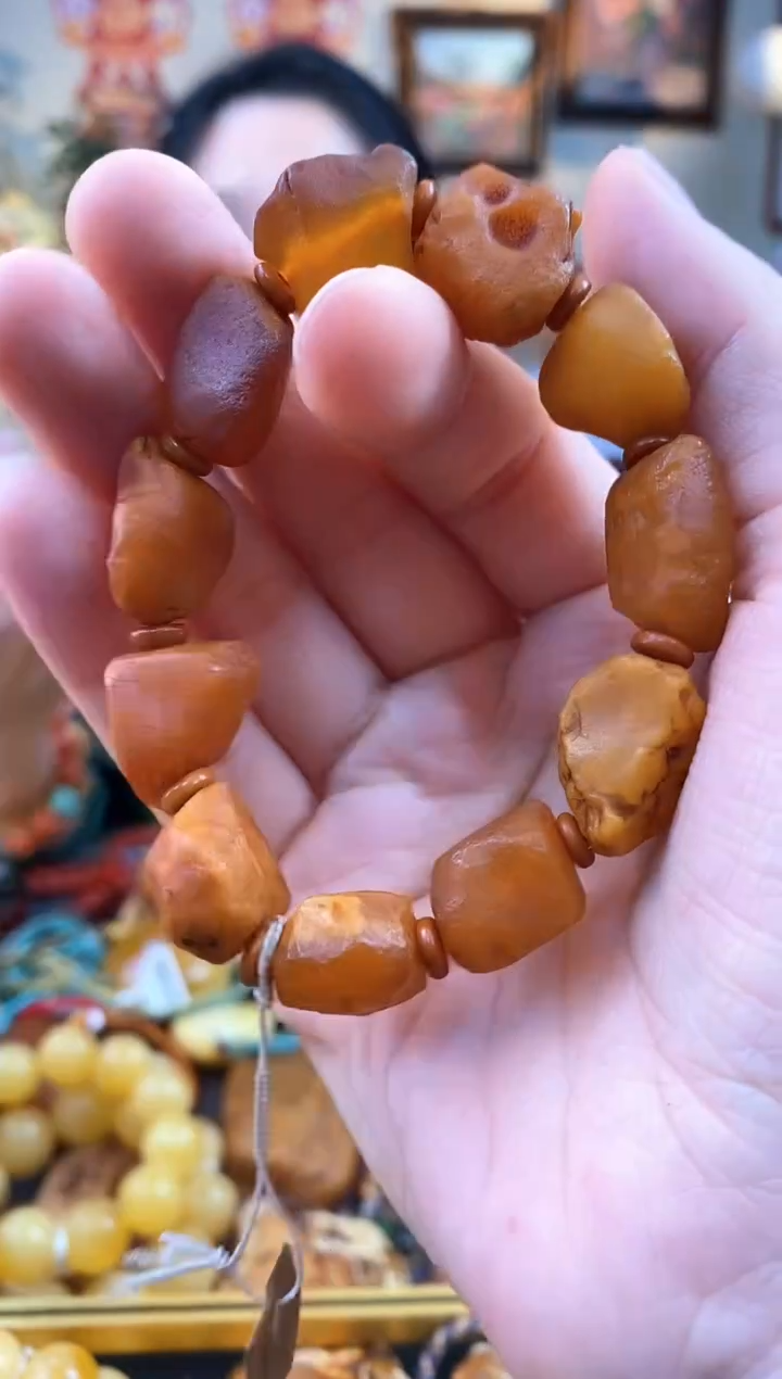 【闪购商品】琥珀手串未镶嵌手串