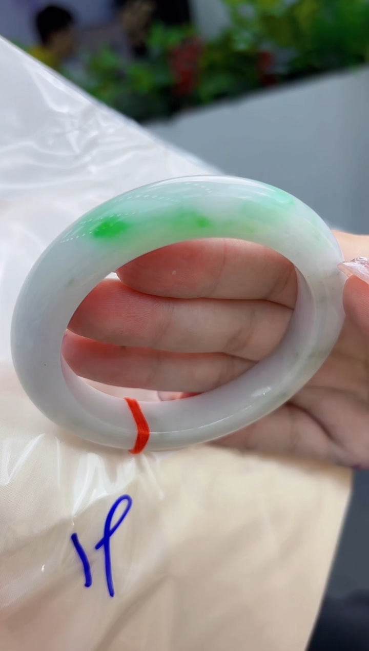 【闪购商品】翡翠手镯未镶嵌翡翠手镯