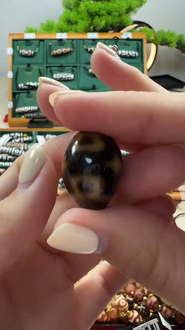 玛瑙/玉髓（覆膜）颈饰未镶嵌7（微瑕随机发货）