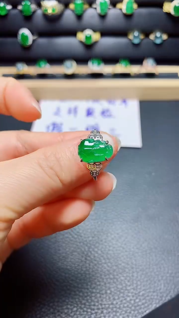 银S925镶嵌戒指翡翠天然翡翠A货s925银镶