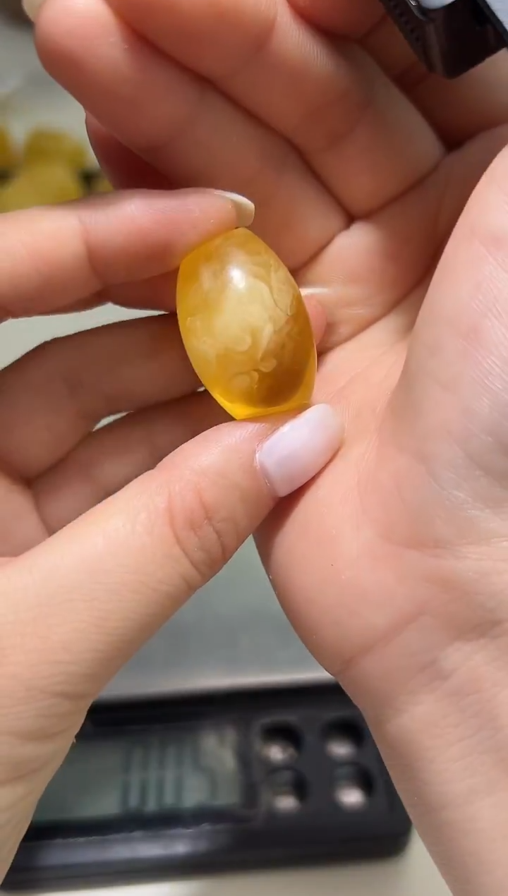 裸石琥珀未镶嵌琥珀蜜蜡吊坠