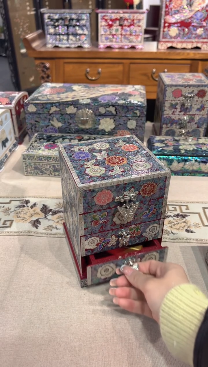 【闪购商品】里外满贝柜式·弘贝雅螺钿漆器文化馆