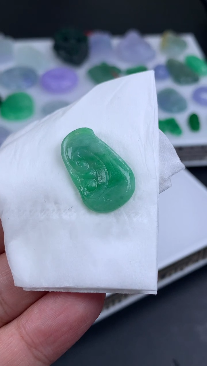 【闪购商品】定制翡翠未镶嵌翡翠