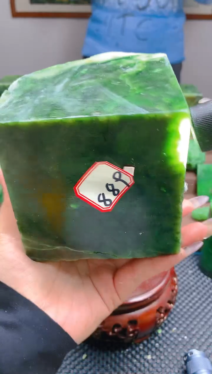 【闪购商品】和田玉（碧玉）珠宝半成品未镶嵌1