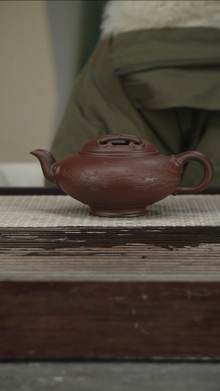 茶壶紫砂82号300CC