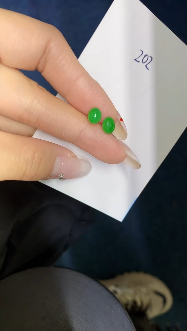 【闪购商品】翡翠颈饰18K金镶嵌0000000000