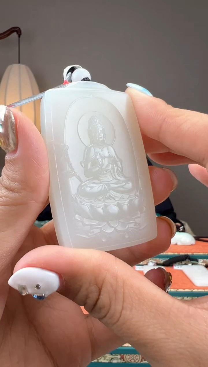 【闪购商品】和田玉颈饰未镶嵌1