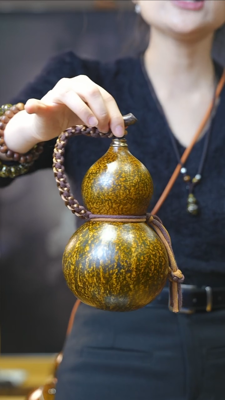 【闪购商品】XL167大漆酒葫芦不包手串及旋转底座