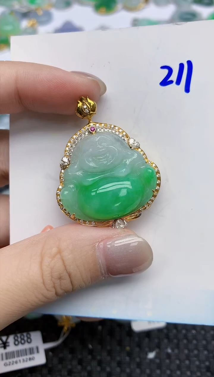 【闪购商品】翡翠颈饰18K金镶嵌天然翡翠A货