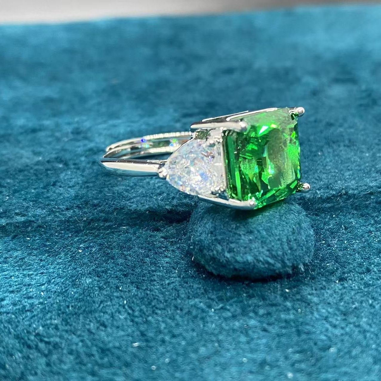 【南非库里南】NFKLN 高端奢华定制 绿色方包戒指 358