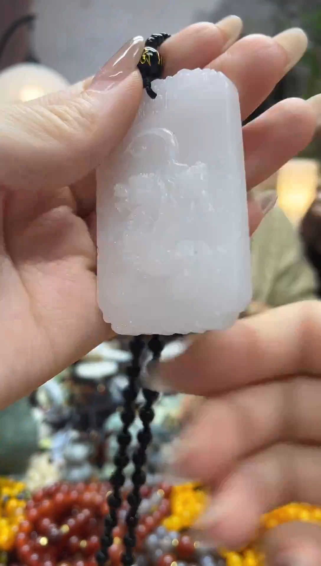 未镶嵌岫玉吊坠·