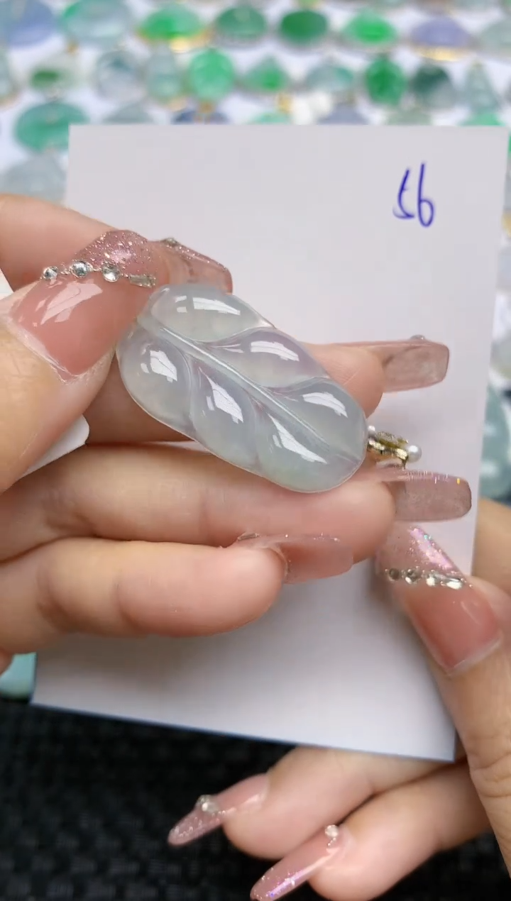 【闪购商品】翡翠颈饰18K金镶嵌天然A货翡翠 56