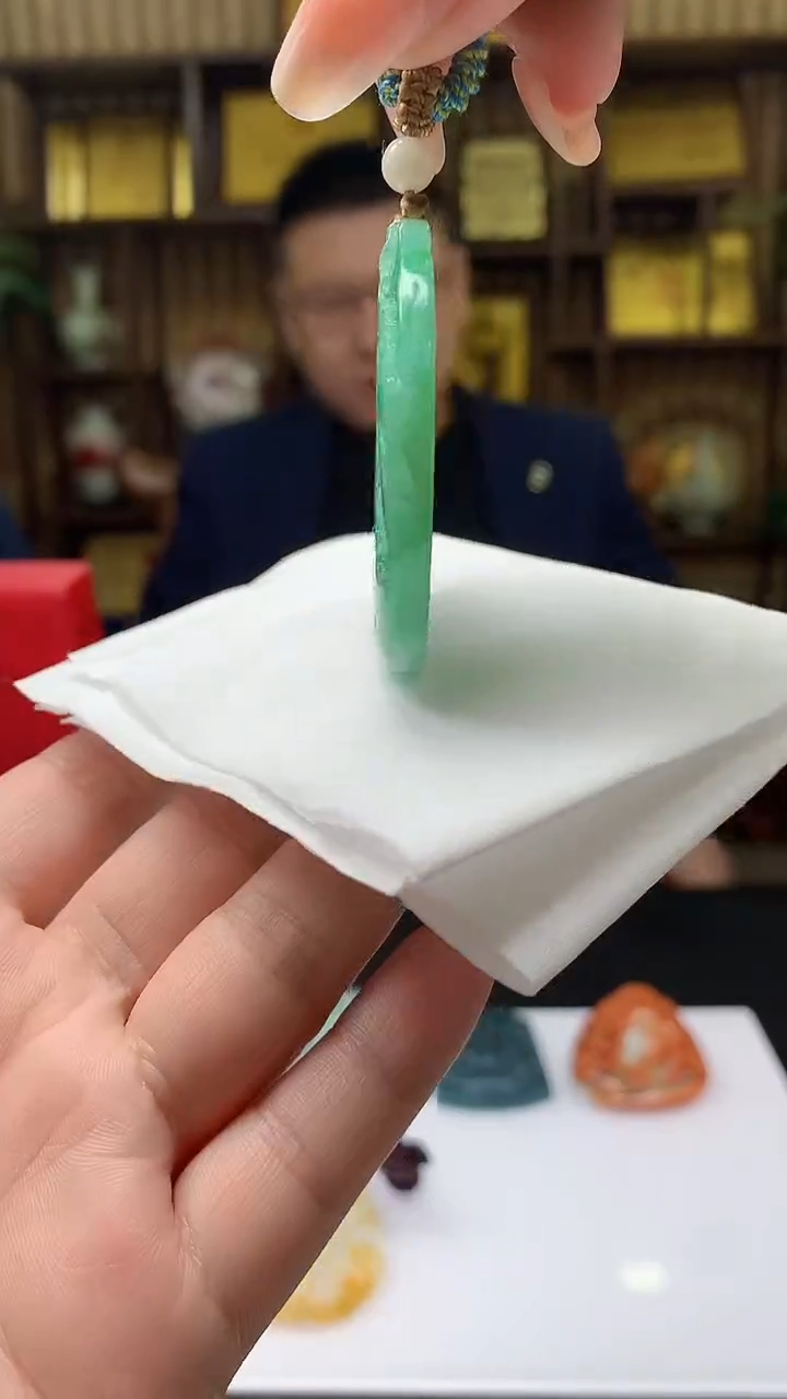 【闪购商品】定制翡翠未镶嵌1071xx-毛货挂件2