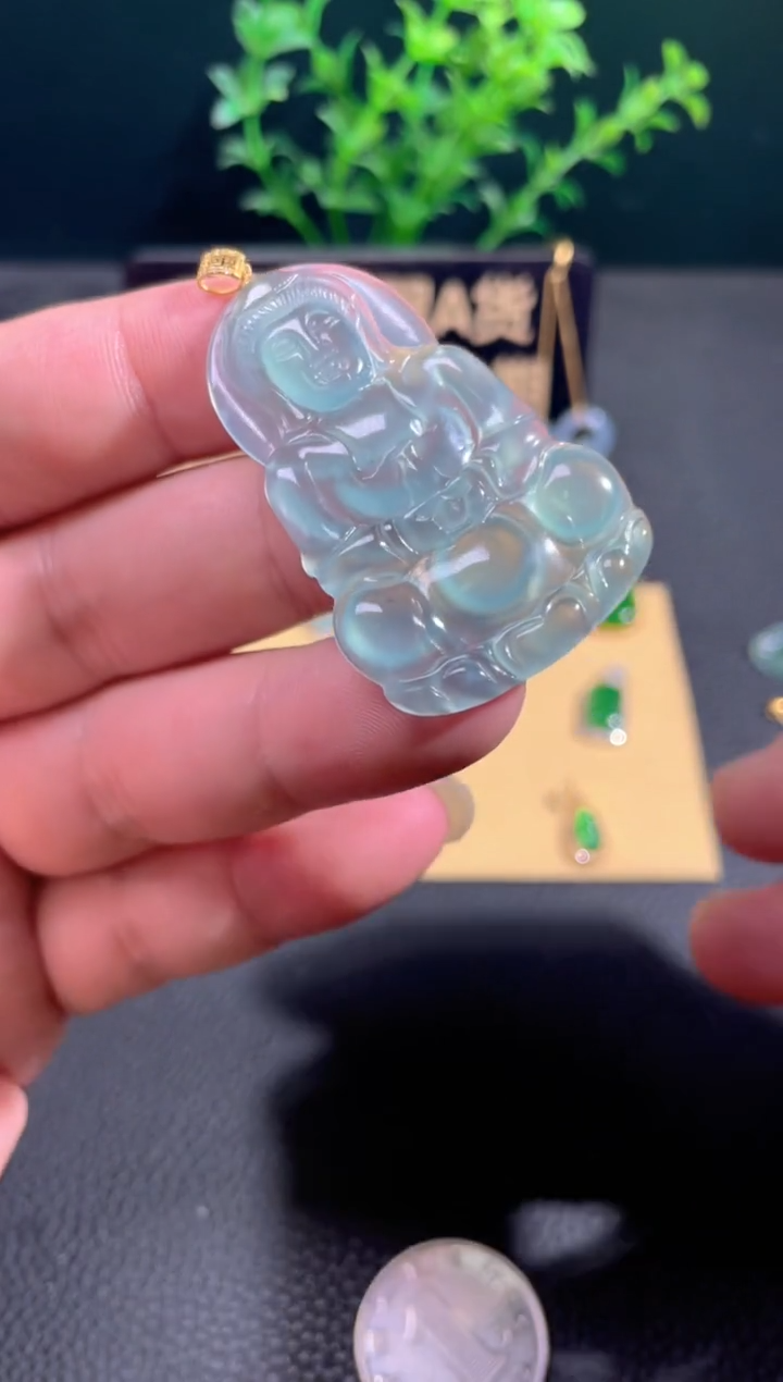 【闪购商品】翡翠颈饰18K金镶嵌翡翠