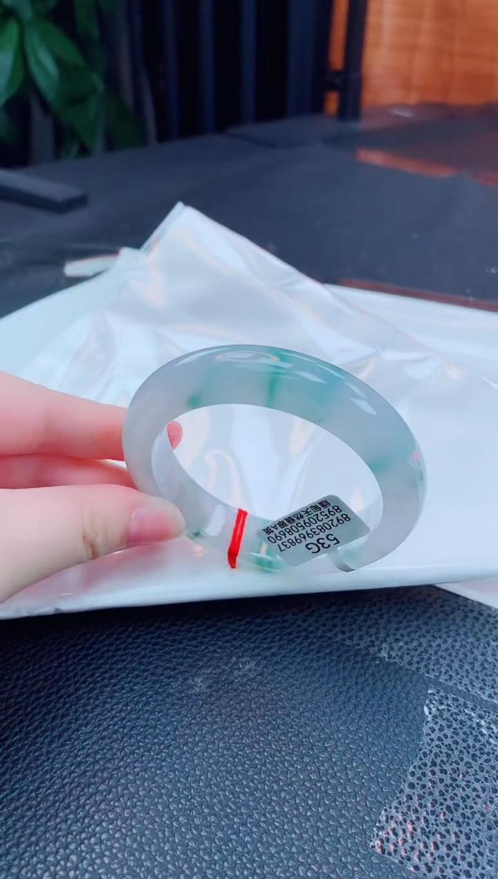 【闪购商品】翡翠未镶嵌手镯缅甸天然翡翠A货手镯