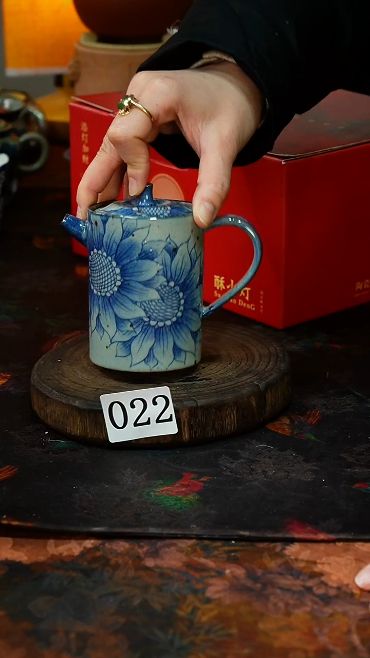 【闪购商品】..............茶碗022