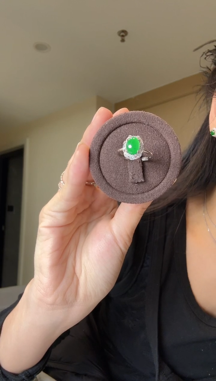 【闪购商品】翡翠戒指银S925镶嵌蛋面戒指