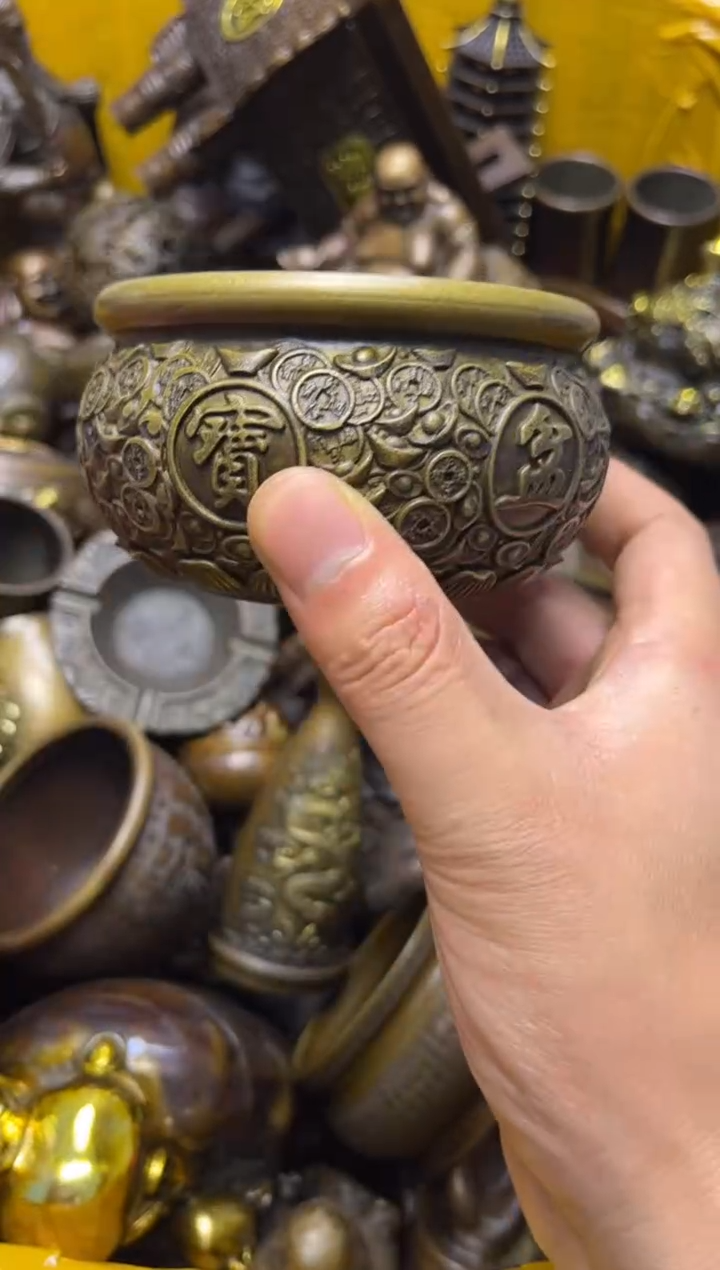 精美铜器 点击下单