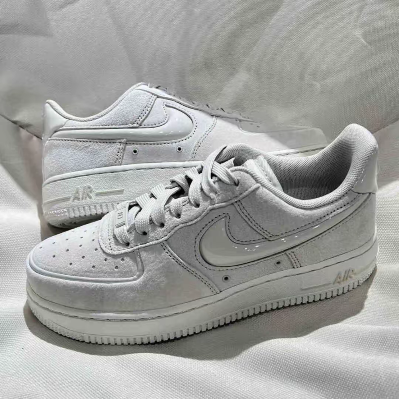 耐克/NIKE 女子潮流时尚运动鞋休闲鞋 HV4406001