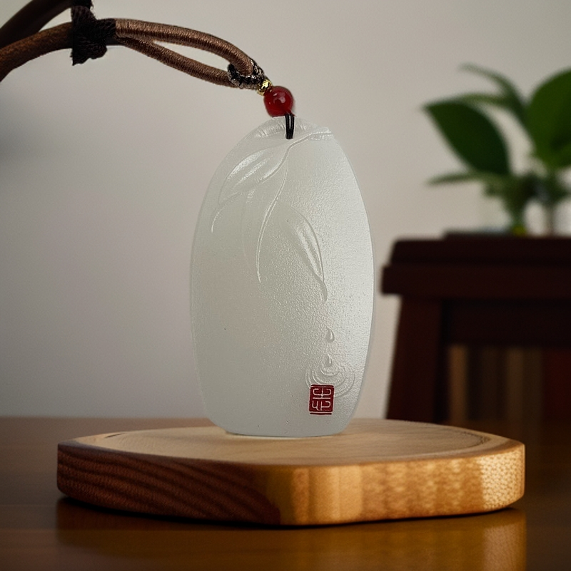 A26高货和田白玉竹叶点水吊坠