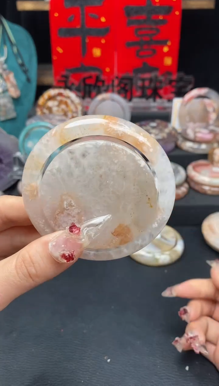 【闪购商品】石英质玉手镯（圆镯）未镶嵌55