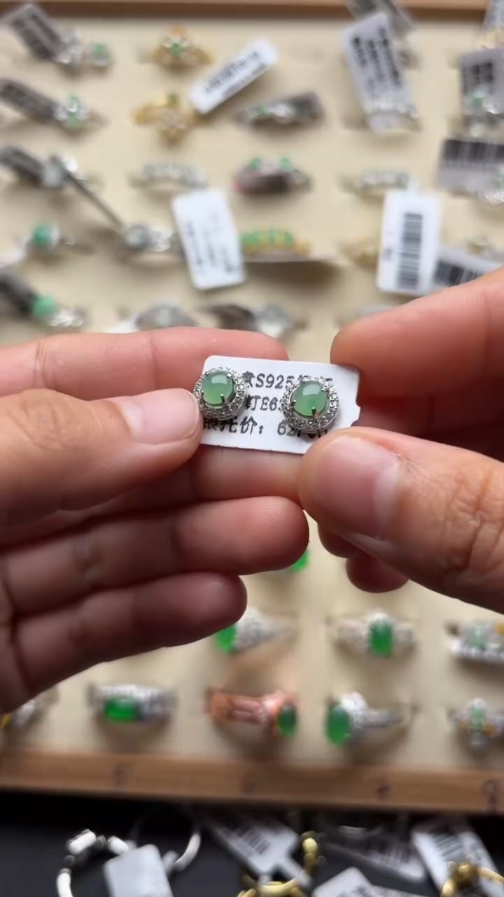 【闪购商品】翡翠戒指银S925镶嵌缅甸A货翡翠S925银镶嵌