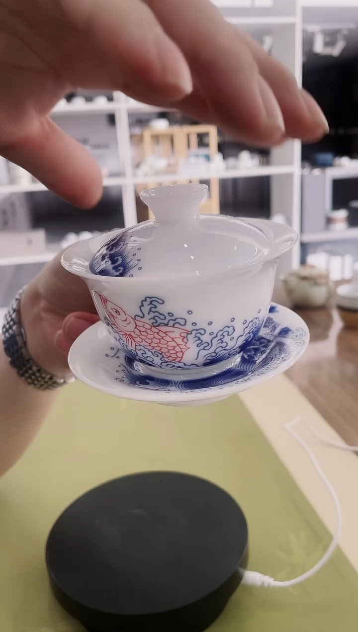 【闪购商品】【席欢李商城】冰富贵有鱼盖碗