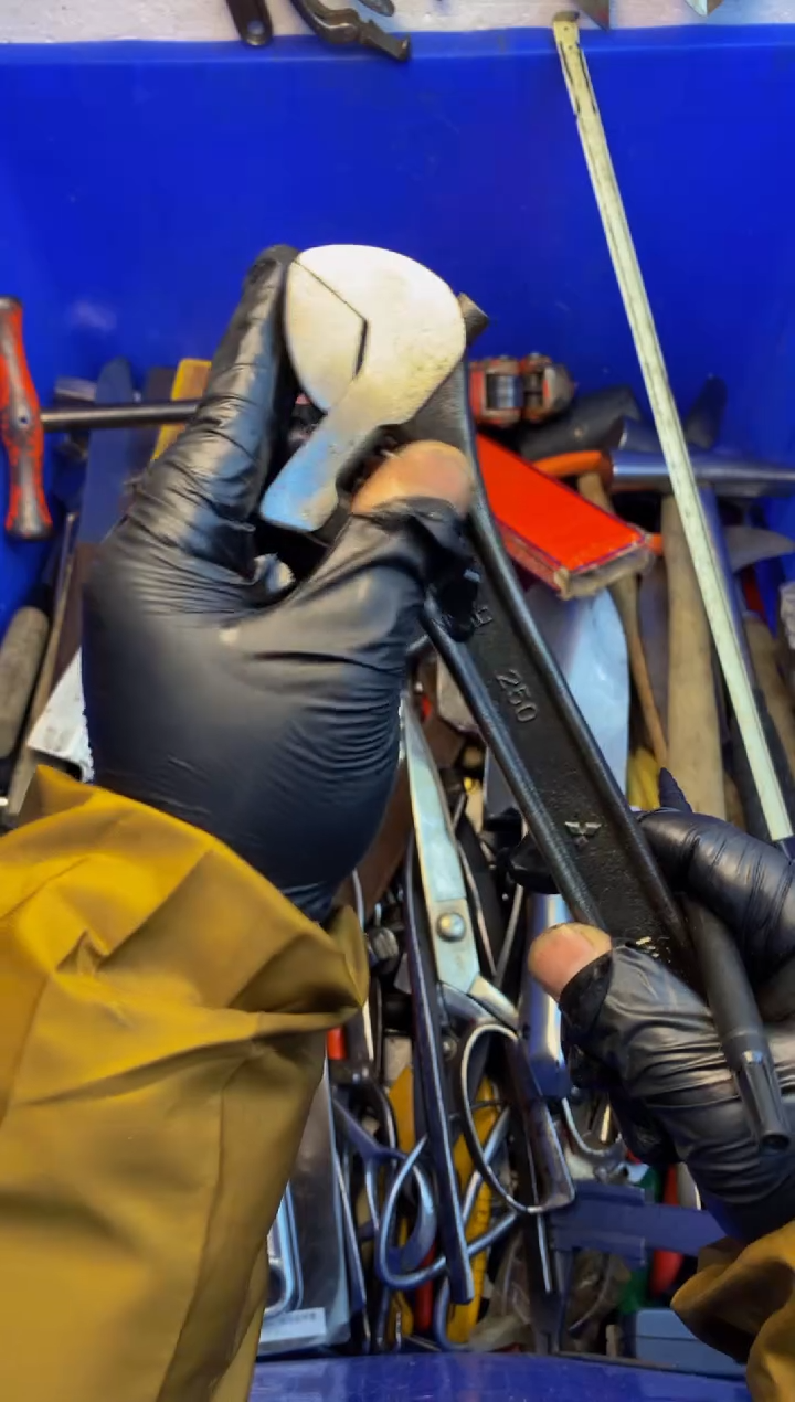 于**械可乐日本工具仓库闪购链接