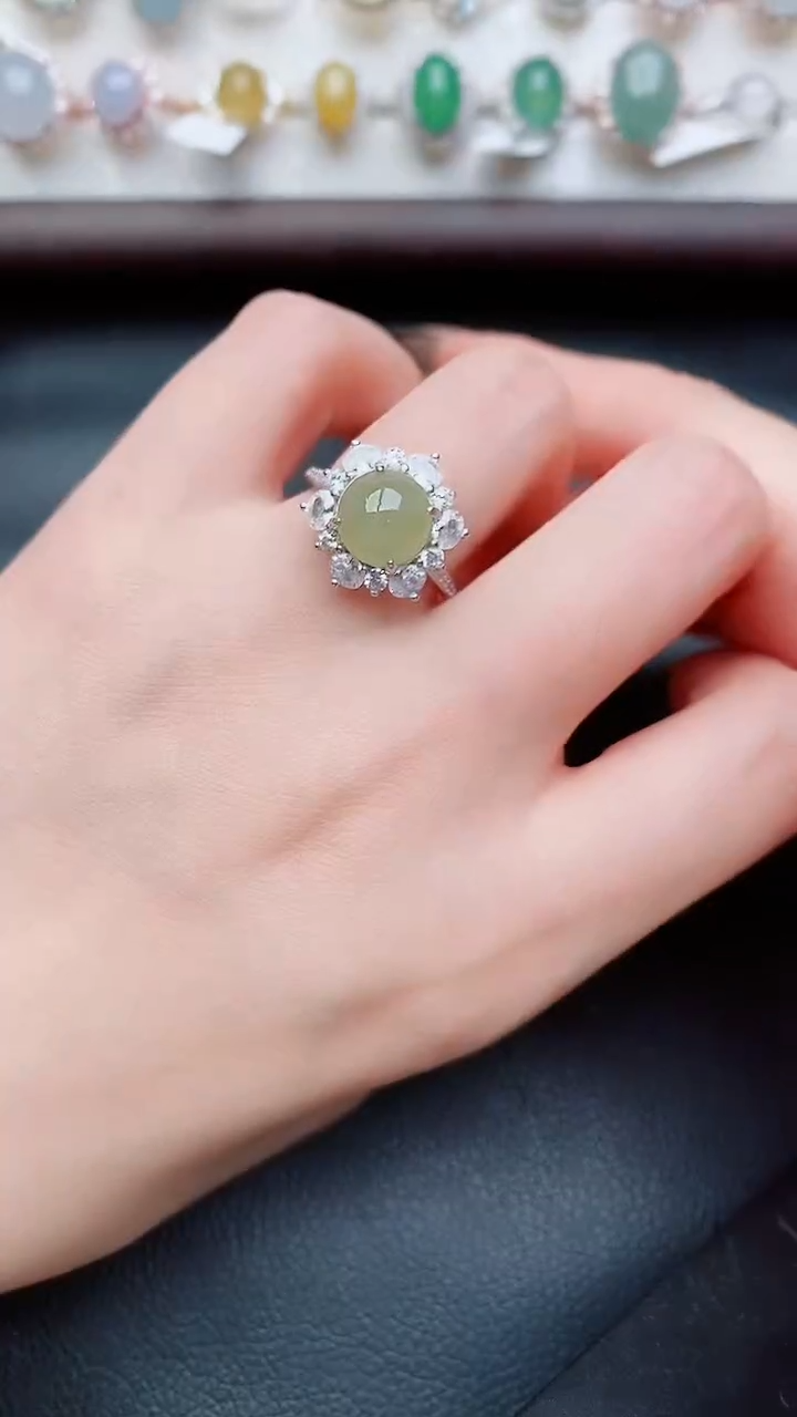 银S925镶嵌戒指翡翠...