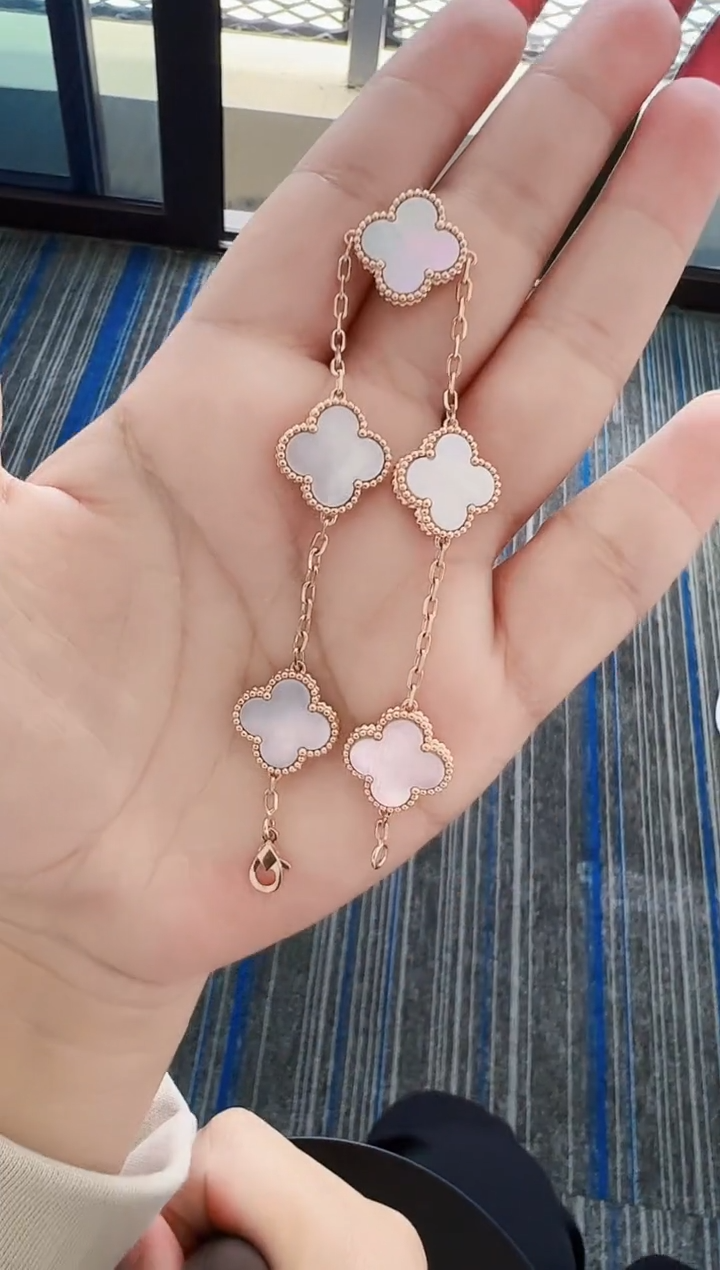 【闪购商品】贝壳（贝母）手链18K金镶嵌18K玫白贝母五花手链