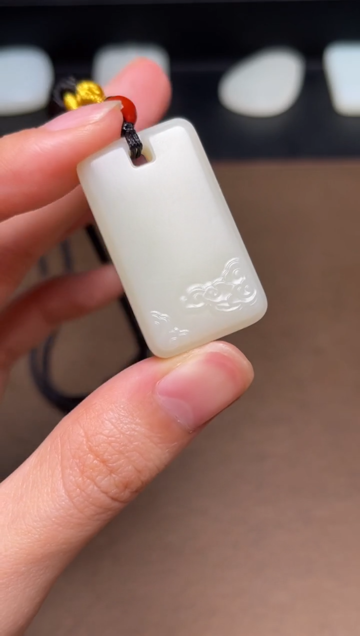 和田玉未镶嵌颈饰12