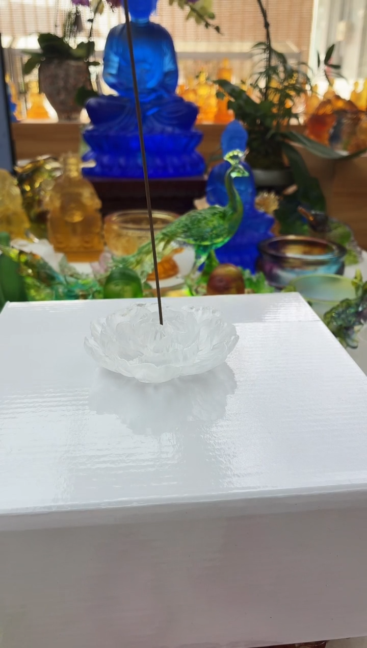 手工艺品琉璃白色牡丹花线香插8.5公分