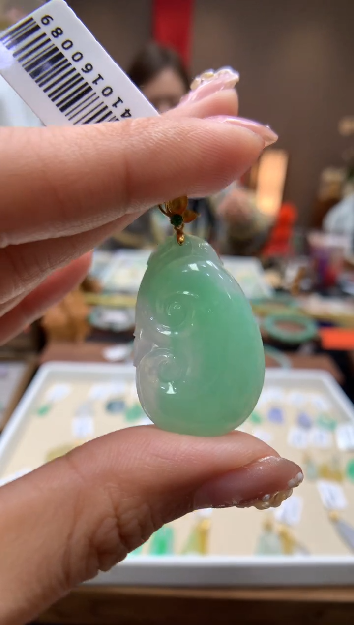 【闪购商品】翡翠颈饰18K金镶嵌如意