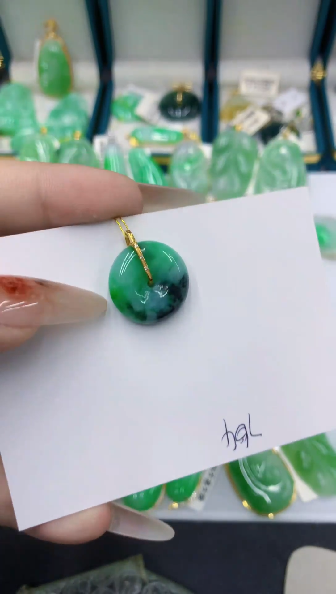 颈饰18K金镶嵌翡翠11111